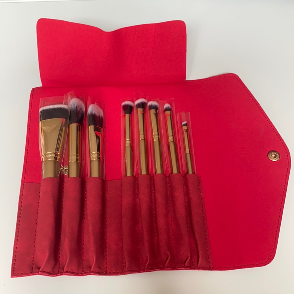 Luxie Glitter and Gold Brush Set - SOLD